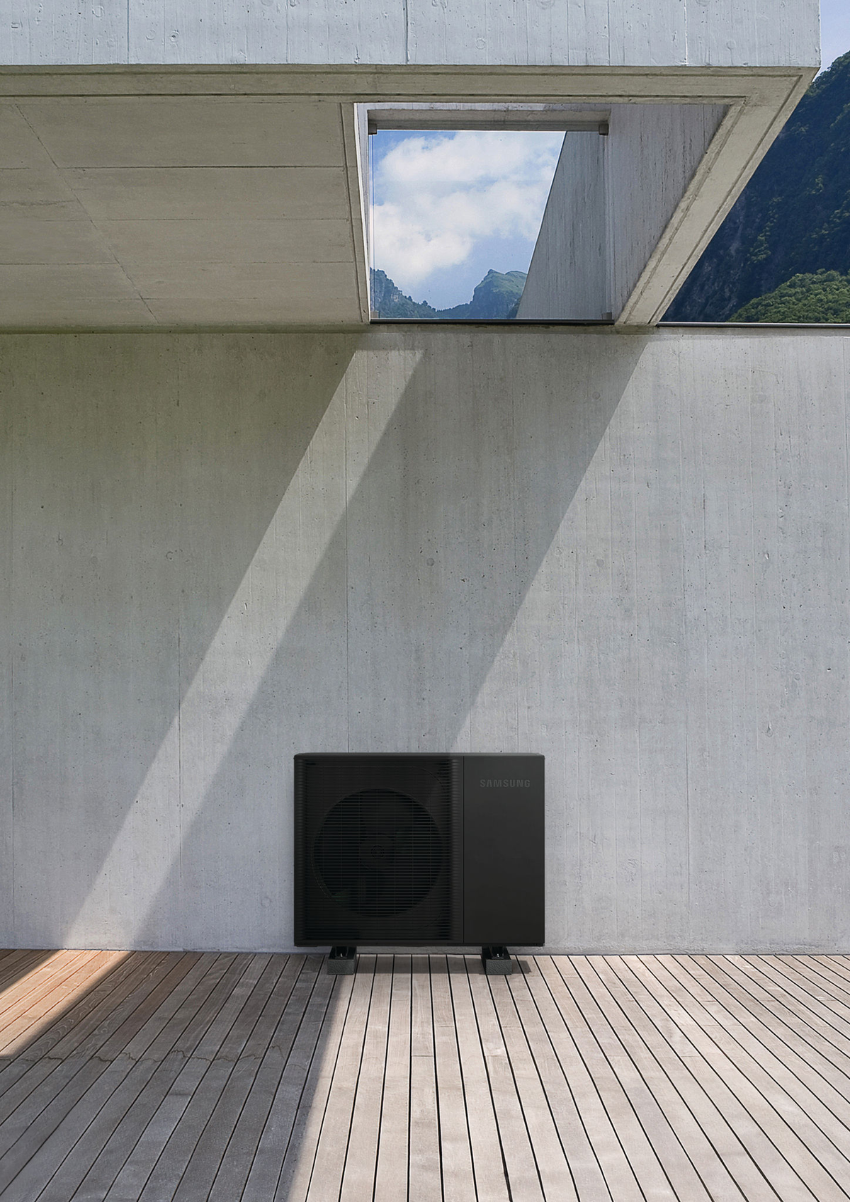 EHS R290 Mono Lifestyle Image 01