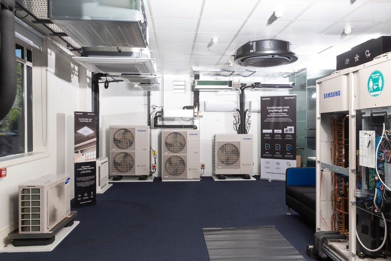 Samsung Climate Solutions Chertsey training centre displaying heating and cooling products like EHS gen 6 monobloc and black WindFreeTM 360 cassette