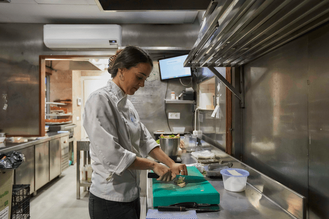 9ee3b1c0 a771 4b69 b6a8 e9c5e81e5a6e