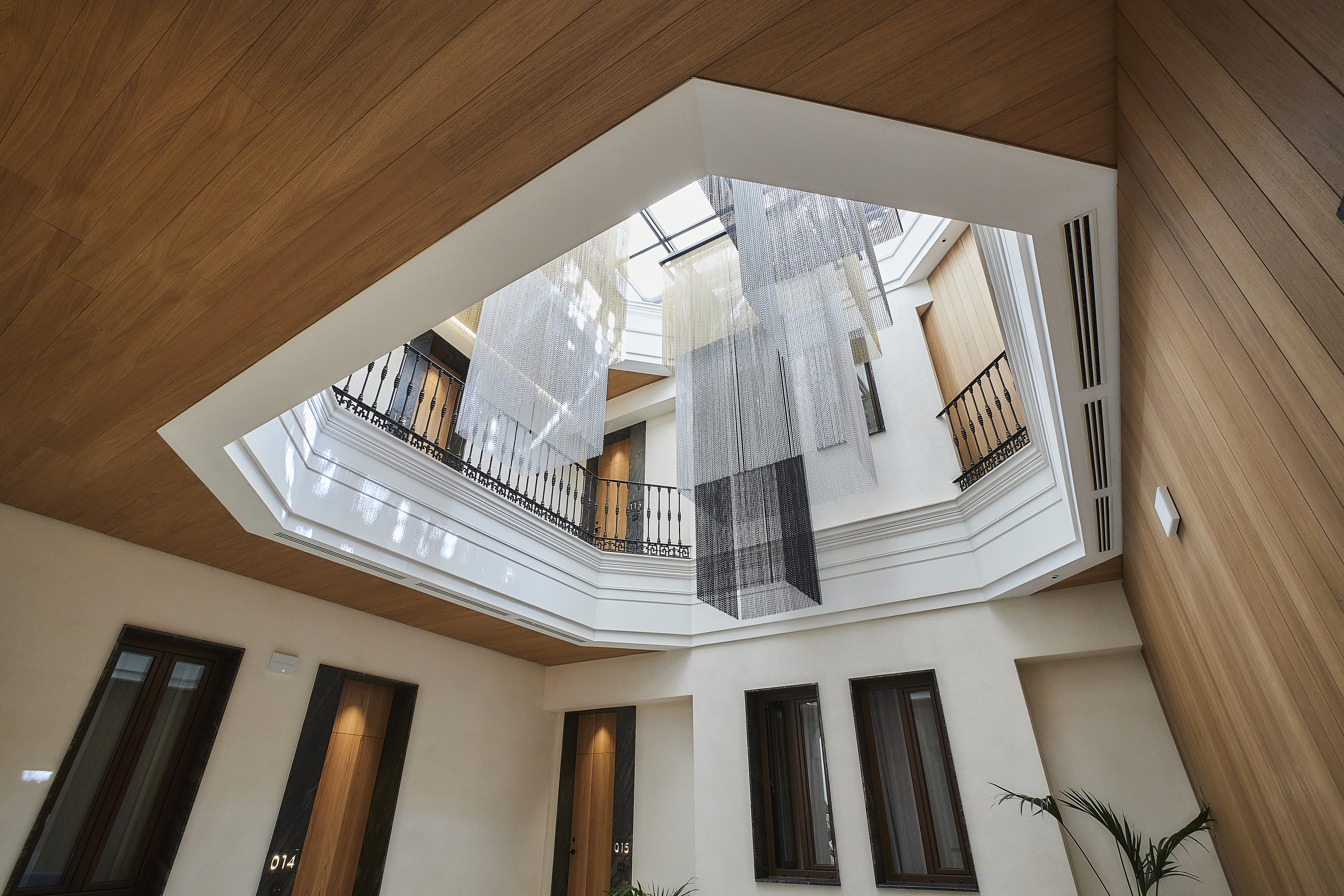 End user Reference 2022 Hotel UNUK Spain Lifestyle Image 46 duct (jpg)
